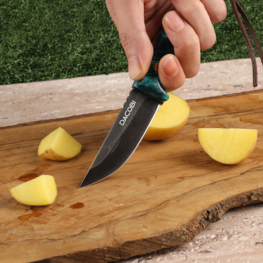 Cerbul 2.0 - cuțit pentru camping, mâner ergonomic rășină, 9 cm