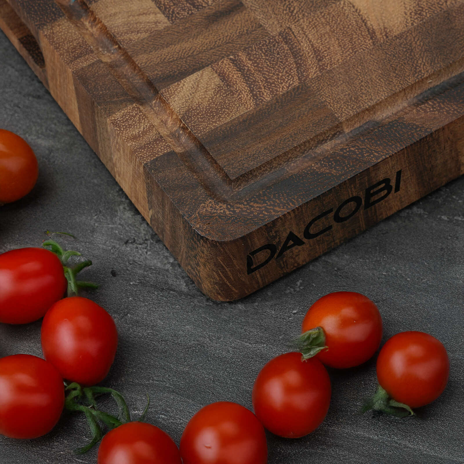 Tocător Premium T5, lemn de nuc