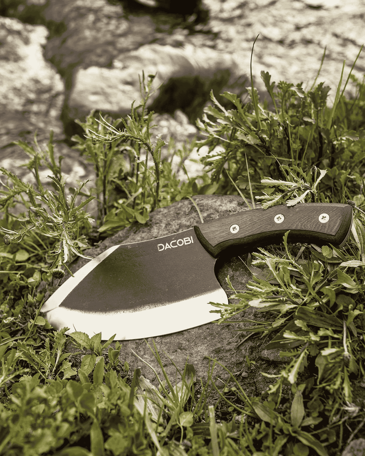 Cuțit Atlas, robust, versatil, mâner lemn wenge