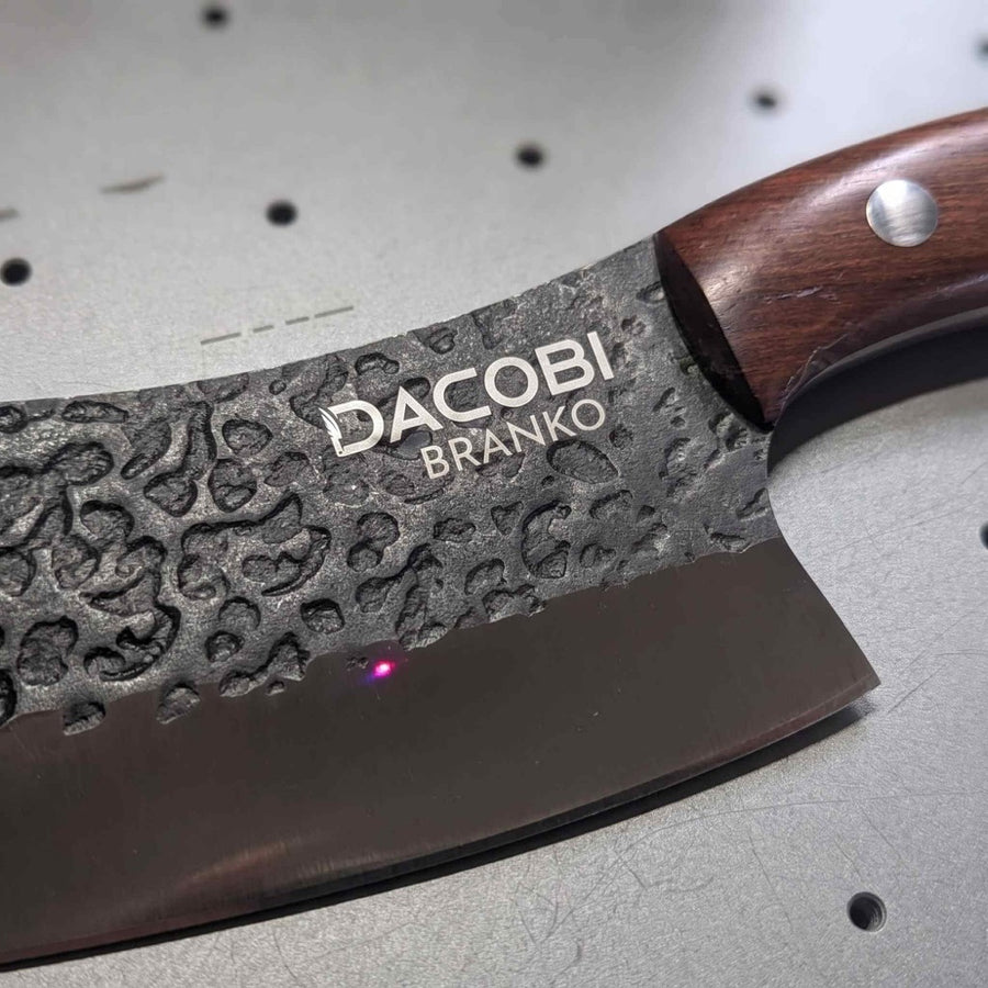 Satâr DACOBI cu numele BRANKO gravat cu laser sub logo