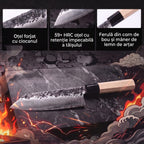 Caracteristici cuțit Kiritsuke Tsuchime: oțel forjat, 59 HRC, ferulă corn de bou