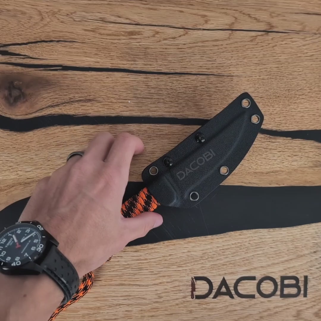 Cuțit Capra Neagră, mâner paracord, oțel D2