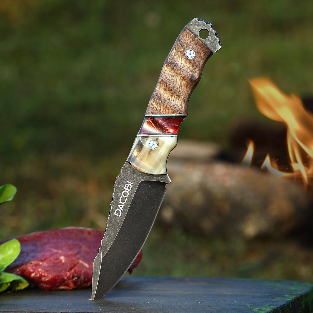 Cuțit Grizzly pentru camping, mâner lemn și corn, oțel D2