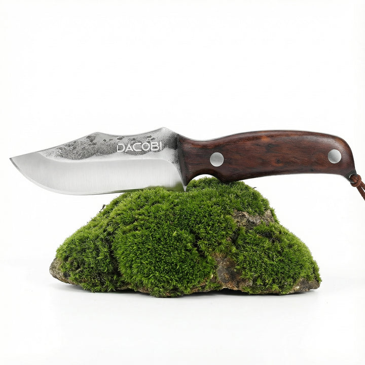 Șoimul - cuțit pentru camping, oțel carbon mediu, 10 cm