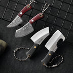 Breloc pentru pasionații de gătit, mini-cuțit, teacă piele ecologică, 5.5 cm - DACOBI.ro